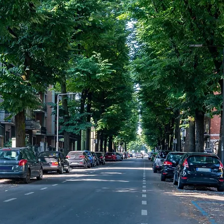 Chic Flat Near Center * Parma